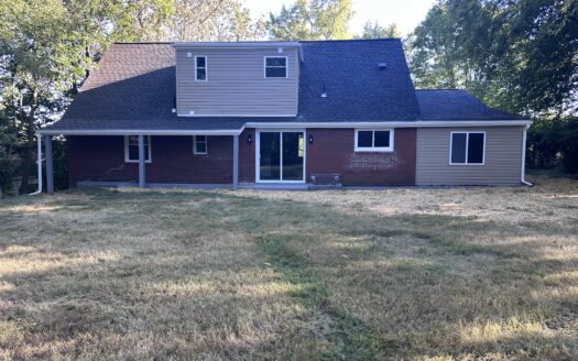 🏡 Labor Day Special – Stunning Fully Renovated Home in Penn Hills