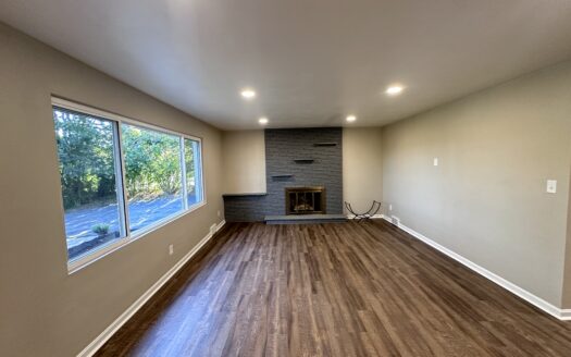 🏡 Labor Day Special – Stunning Fully Renovated Home in Penn Hills
